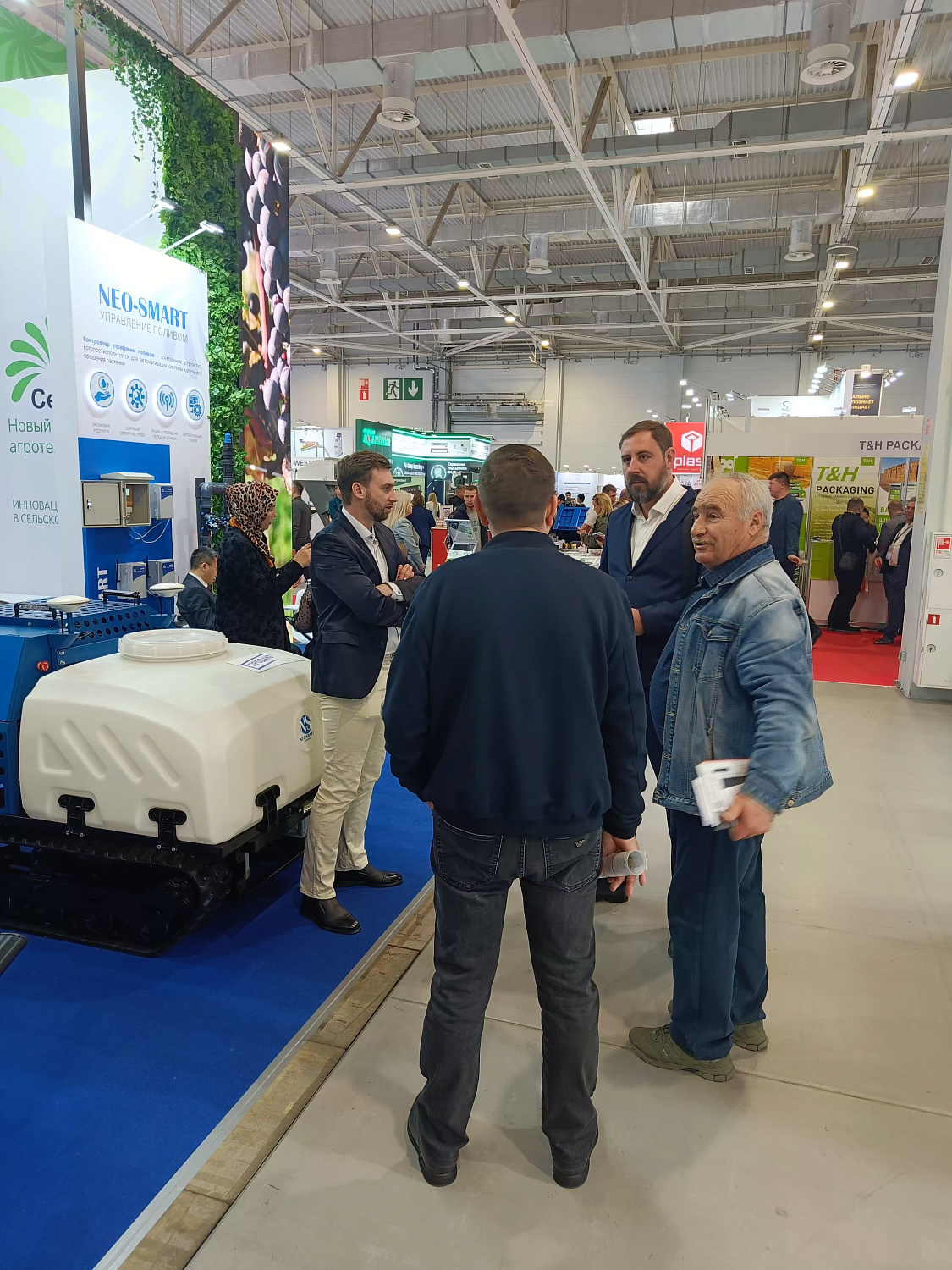 Компания "Новый век агротехнологий" приняла участие в международной выставке «ЮГАГРО» 2025